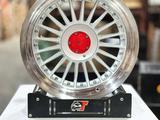 BMW (РАЗНОШИРОКИЕ) R17 5x120 8J/9J ET 20/15 за 320 000 тг. в Алматы
