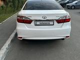 Toyota Camry 2015 года за 11 500 000 тг. в Костанай – фото 5