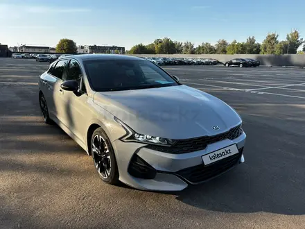 Kia K5 2021 года за 8 837 850 тг. в Алматы – фото 3