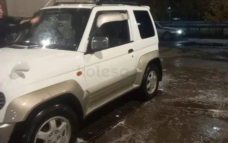 Mitsubishi Pajero Junior 1997 годаүшін2 800 000 тг. в Темиртау