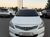 Hyundai Solaris 2014 года за 5 000 000 тг. в Уральск – фото 2