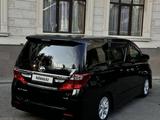 Toyota Alphard 2012 годаfor13 800 000 тг. в Алматы – фото 2