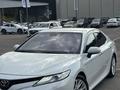 Toyota Camry 2018 годаүшін13 100 000 тг. в Алматы – фото 2