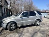 Mercedes-Benz ML 320 1998 годаfor2 800 000 тг. в Алматы – фото 4