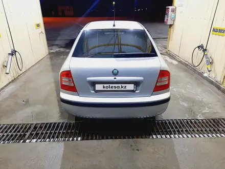 Skoda Octavia 2009 года за 3 200 000 тг. в Атырау – фото 15