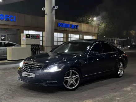 Mercedes-Benz S 500 2007 года за 6 500 000 тг. в Алматы