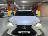 Lexus ES 250 2021 годаүшін25 000 000 тг. в Астана – фото 2