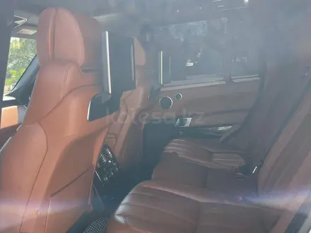 Land Rover Range Rover 2015 года за 21 000 000 тг. в Алматы – фото 21