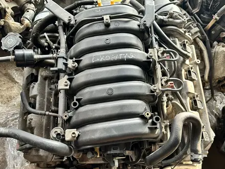 Двигатель (ДВС) 2UZ VVTI Land Cruiser 100; за 1 450 000 тг. в Караганда