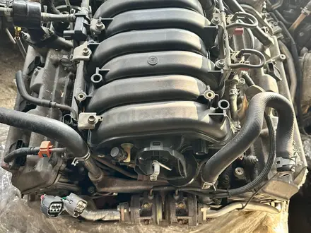 Двигатель (ДВС) 2UZ VVTI Land Cruiser 100; за 1 450 000 тг. в Караганда – фото 11
