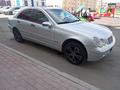 Mercedes-Benz C 200 2000 года за 3 300 000 тг. в Усть-Каменогорск – фото 15