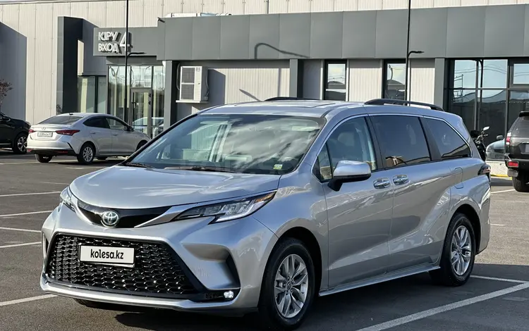 Toyota Sienna 2022 годаүшін21 000 000 тг. в Алматы