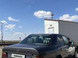 Mercedes-Benz E 250 1991 годаүшін1 500 000 тг. в Сатпаев – фото 4