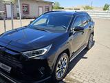 Toyota RAV4 2021 годаүшін17 500 000 тг. в Караганда – фото 2