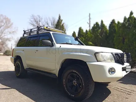 Nissan Patrol 2005 года за 9 000 000 тг. в Алматы – фото 2