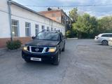 Nissan Navara 2010 года за 4 100 000 тг. в Алматы