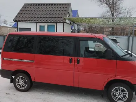 Volkswagen Multivan 1995 года за 3 800 000 тг. в Костанай – фото 2