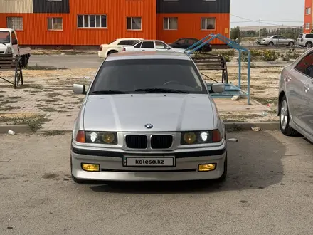 BMW 328 1993 года за 2 500 000 тг. в Тараз