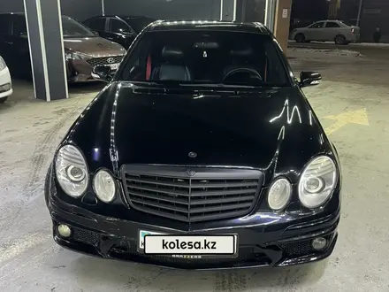 Mercedes-Benz E 500 2007 года за 7 300 000 тг. в Астана – фото 5