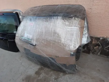 Крышка багажника на Лексус RX330 за 90 000 тг. в Кызылорда