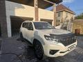 Toyota Land Cruiser Prado 2023 года за 30 700 000 тг. в Алматы – фото 2