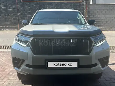 Toyota Land Cruiser Prado 2023 года за 30 700 000 тг. в Алматы – фото 15