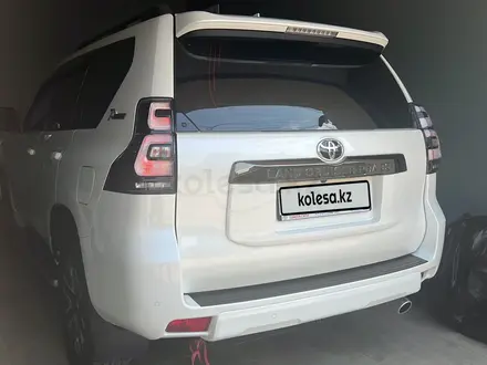 Toyota Land Cruiser Prado 2023 года за 30 700 000 тг. в Алматы – фото 17