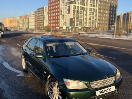 Lexus IS 200 1999 года за 3 350 000 тг. в Астана – фото 4