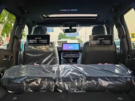 Toyota Land Cruiser Prestige 2025 года за 54 800 000 тг. в Семей – фото 14