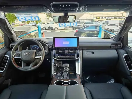 Toyota Land Cruiser Prestige 2025 года за 54 800 000 тг. в Семей – фото 7