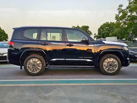 Toyota Land Cruiser Prestige 2025 года за 54 800 000 тг. в Семей – фото 2