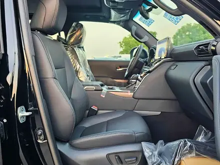 Toyota Land Cruiser Prestige 2025 года за 54 800 000 тг. в Семей – фото 6