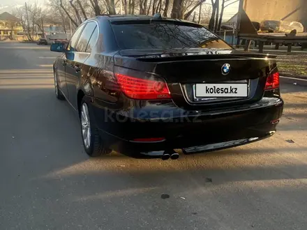 BMW 528 2007 года за 7 800 000 тг. в Алматы – фото 2
