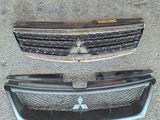 Решётка радиатора на Mitsubishi Outlander XL за 15 000 тг. в Алматы