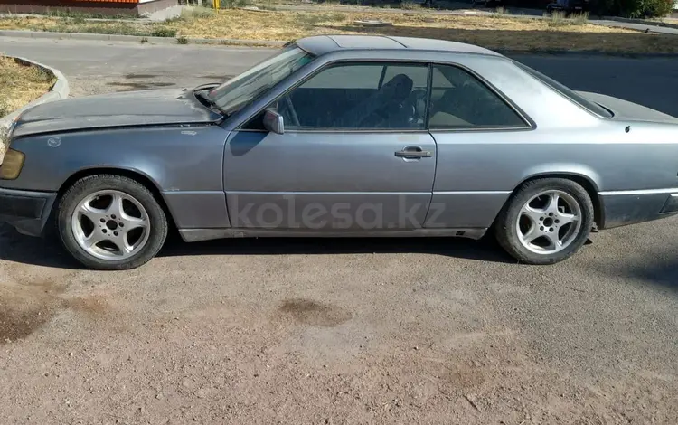 Mercedes-Benz E 200 1993 годаfor880 000 тг. в Тараз