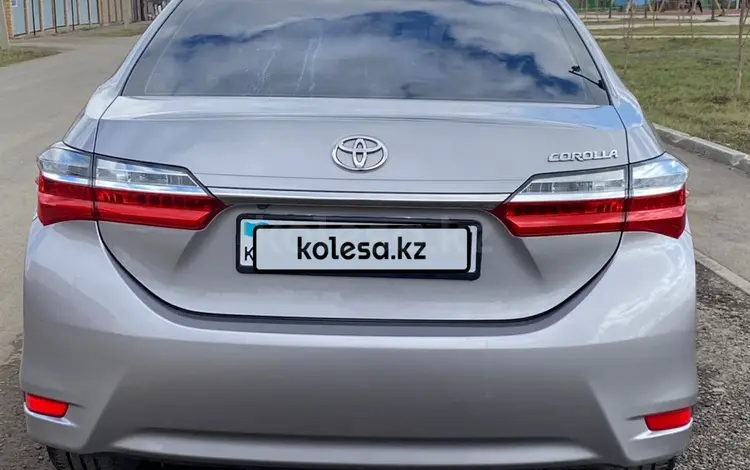 Toyota Corolla 2018 года за 8 300 000 тг. в Астана