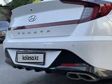 Hyundai Sonata 2021 года за 13 100 000 тг. в Алматы – фото 4