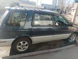 Mitsubishi Chariot 1994 годаfor1 350 000 тг. в Алматы – фото 3