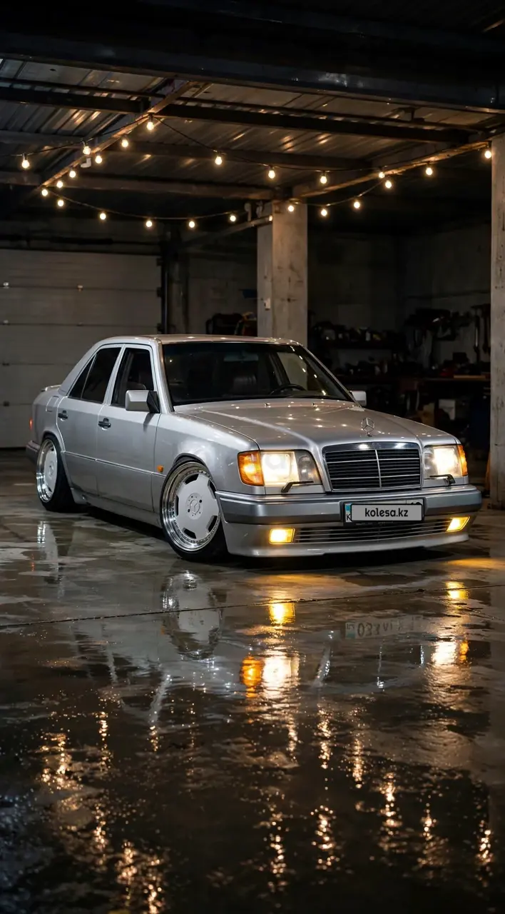 Mercedes-Benz E-Class, 1993