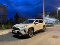 Toyota RAV4 2020 года за 19 000 000 тг. в Семей