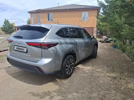 Toyota Highlander 2023 года за 25 000 000 тг. в Астана – фото 4