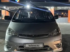 Toyota Previa, 2002
