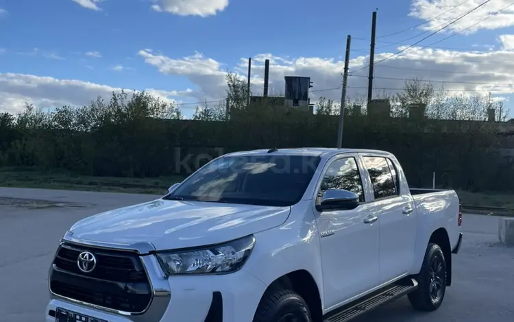 Toyota Hilux 2022 годаfor21 000 000 тг. в Атырау