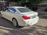 BMW 750 2010 годаүшін5 000 000 тг. в Астана