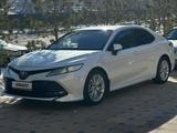 Toyota Camry 2019 годаfor13 400 000 тг. в Шымкент