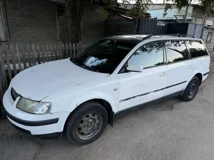 Volkswagen Passat 1997 года за 950 000 тг. в Костанай – фото 2