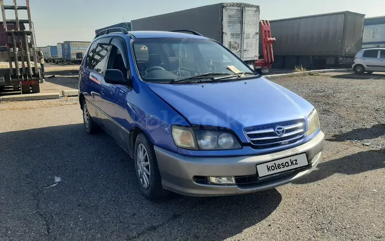 Toyota Ipsum 1996 года за 2 750 000 тг. в Алматы