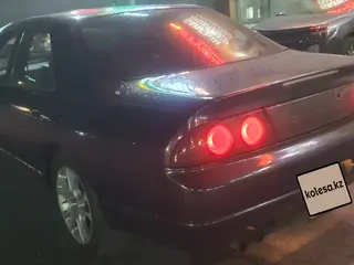 Nissan Skyline, 1995