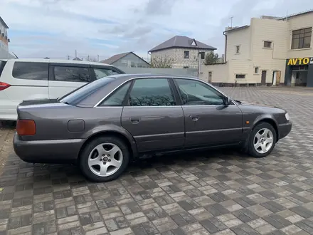 Audi A6 1996 года за 3 100 000 тг. в Уральск – фото 4