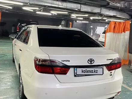 Toyota Camry 2015 года за 12 000 000 тг. в Алматы – фото 3